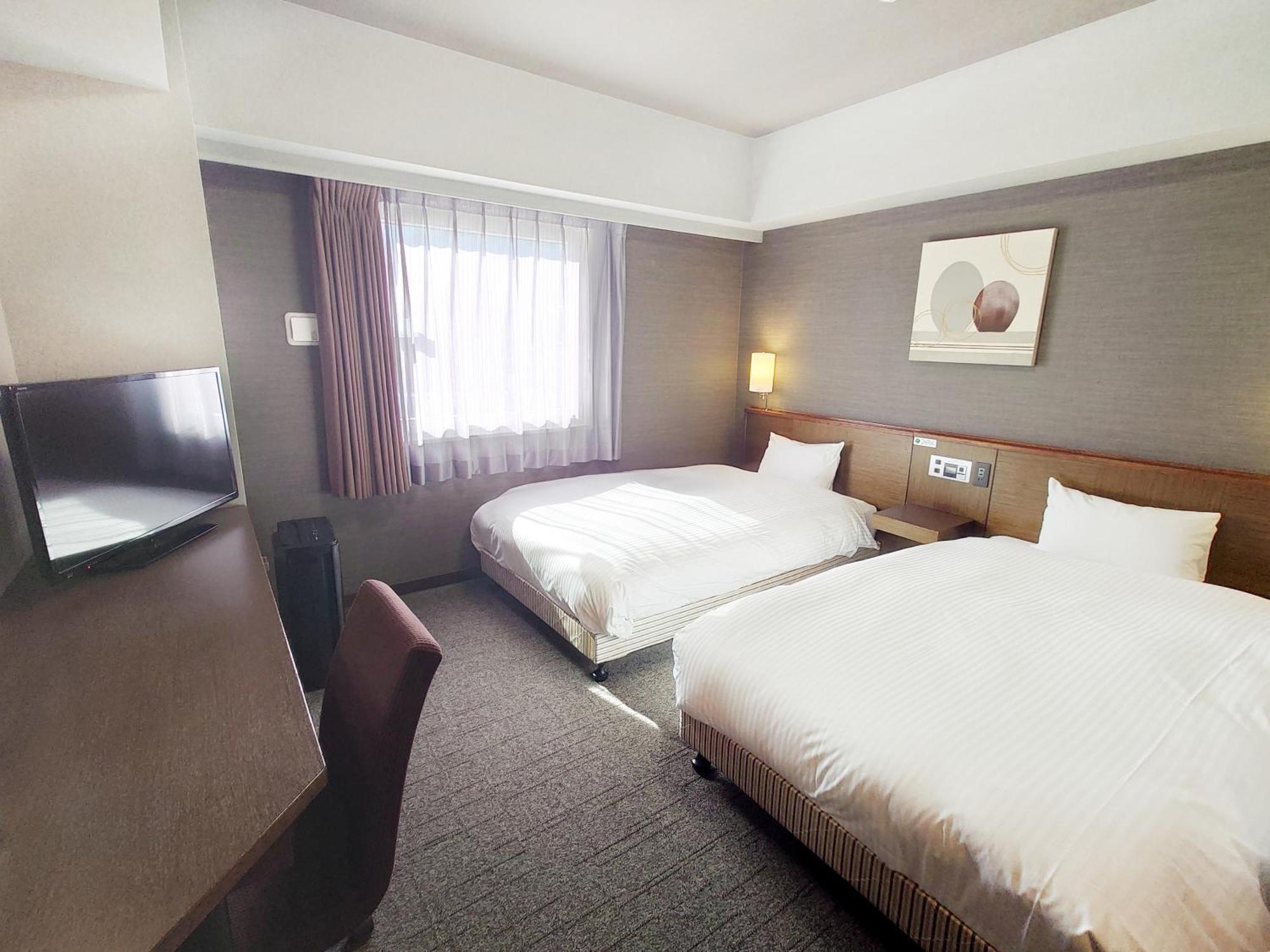 Hotel Route-Inn Komagane Inter Екстериор снимка